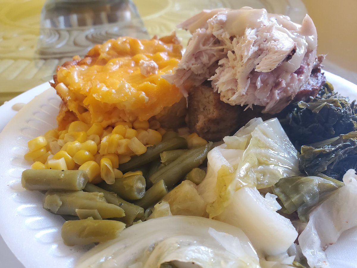 eddiewarren30's tweet image. Today and everyday is a day of thanksgiving. But today, should be a day of feasting. #quarantineeating