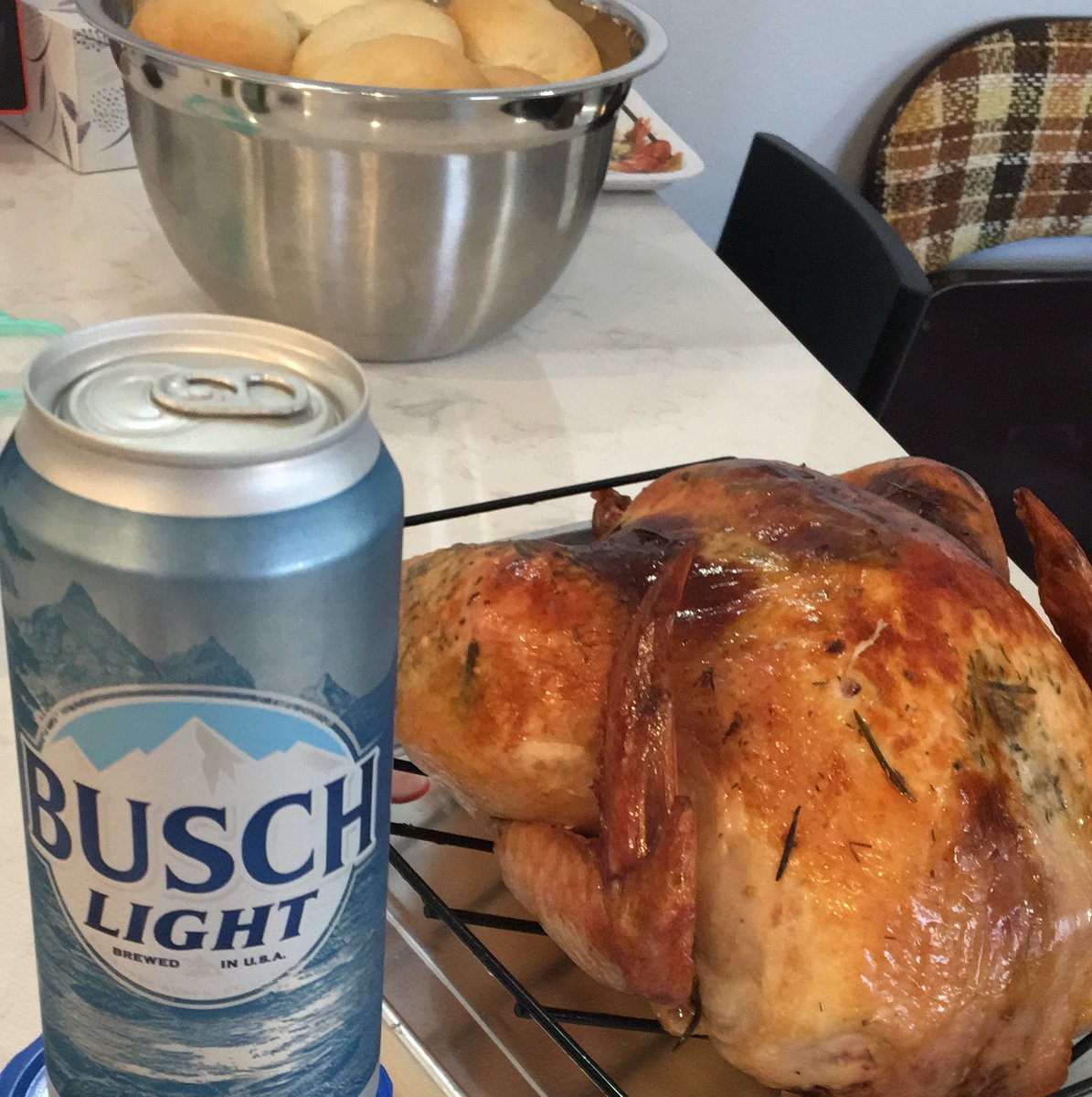 buschmountains's tweet photo. #Thankful for the bird and the Buschhhhhhh https://t.co/xbYOUpkdPC
