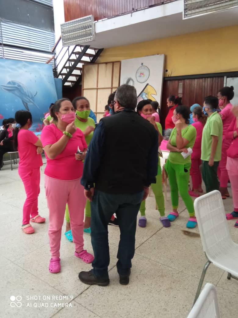 mirelct's tweet photo. #26denov Jornada de Atención Jurídica y de Salud en las instalaciones del Instituto Nacional de Orientación Femenina (INOF) y el Centro de Reclusión para Procesadas La Crisálida, en coordinación con los órganos de administración de justicia y el apoyo del @OAlTequesIvss https://t.co/8VQrrZXnaq