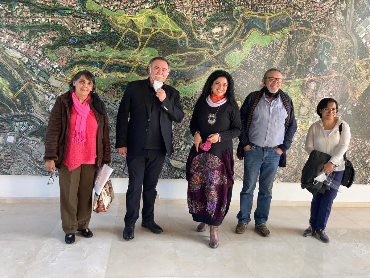 andactores's tweet photo. Indispensable el diálogo y acción conjunta para beneficio de la comunidad artística. Ayer en reunión con la Sria. De Cultura @alefrausto hablamos también del gremio actoral. #ANDAmosTrabajando #ConANDASi @andactores @cultura_mx https://t.co/WmyYCfJB4F