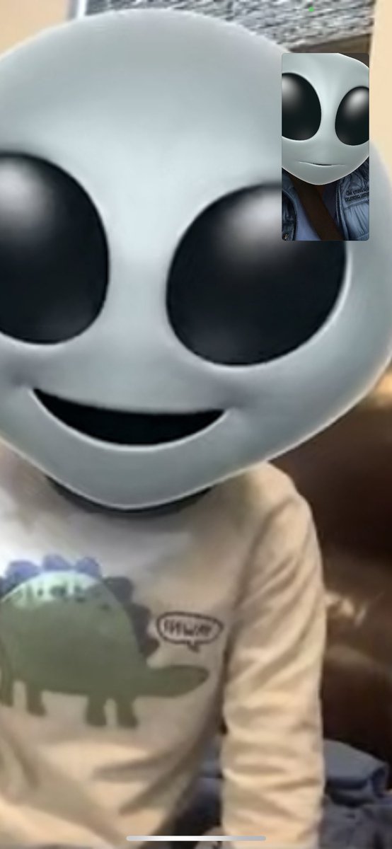 FaceTime sesh- Thanksgiving edition.