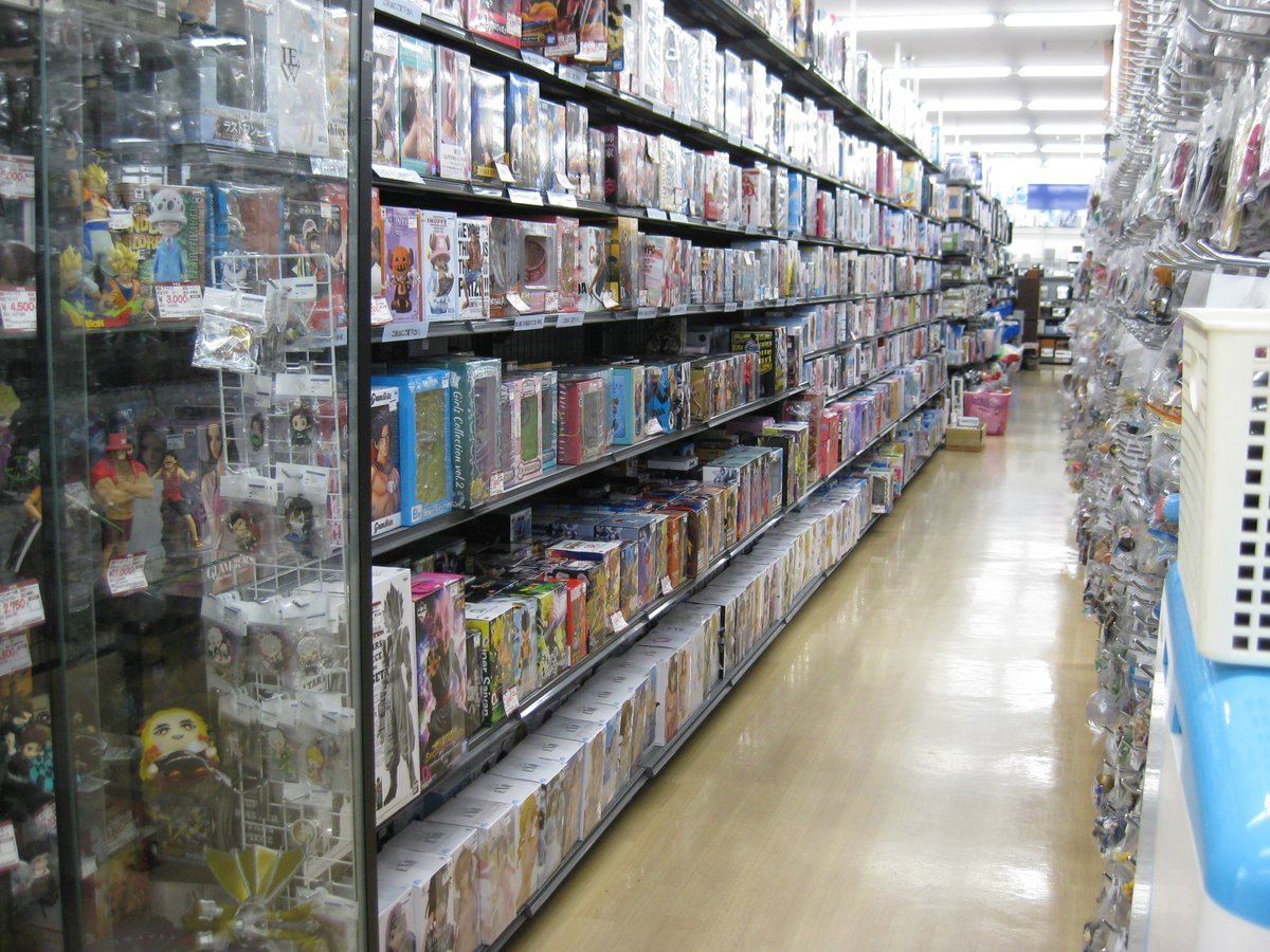 栃木のハードオフ 公式 初めまして 宇都宮市 環状線沿いにあるハードオフ鶴田店です 当店ではオーディオ ビジュアルはもちろんカードやフィギュアなどもお取り扱いしています 在庫量には自信あり もちろん買取も強化中 ぜひ当店まで ご来店