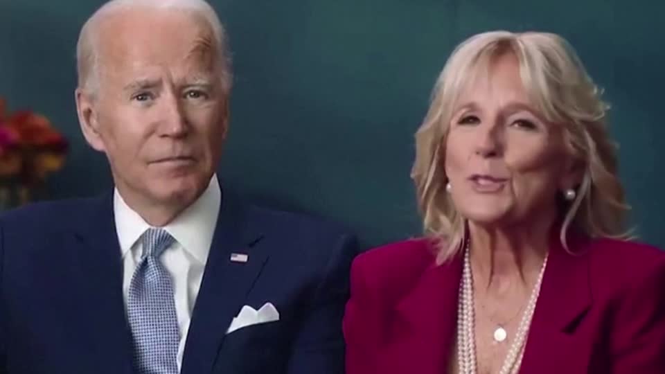 U.S. President-elect Joe Biden and his wife released a video acknowledging the scaled-back Thanksgiving celebrations transformed by the coronavirus pandemic https://t.co/TrtyNqftQp https://t.co/4Ri0puBgMo