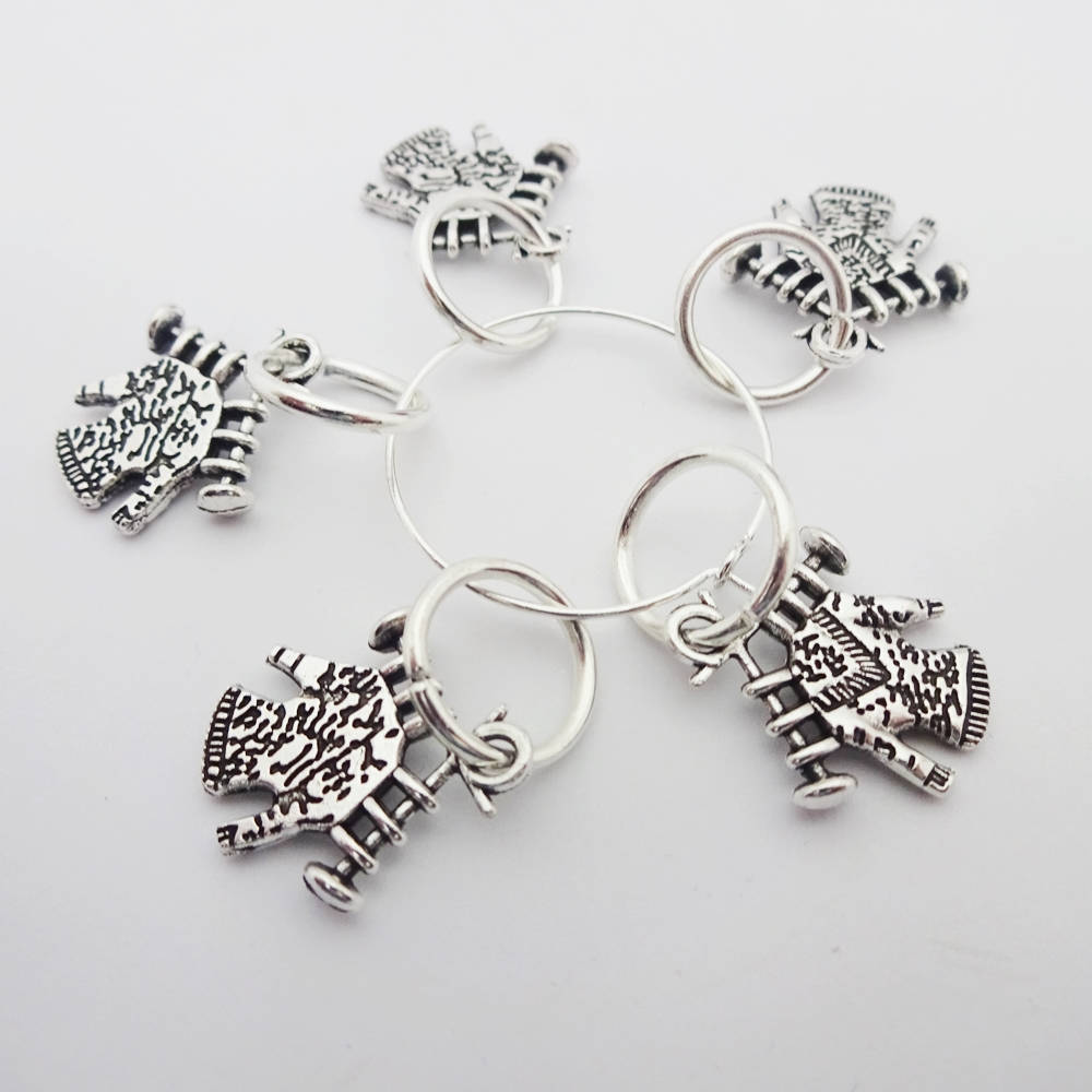 martisanne's tweet photo. knitting stitch marker, progress keeper, gift for knitter, ring marker, knitters gift, jumper stitch marker, sock knitting tools, knitting https://t.co/fz5vftTlBE #EtsyTeamUnity #TMTinsta #ProgressKeeper https://t.co/hisz559EQ0
