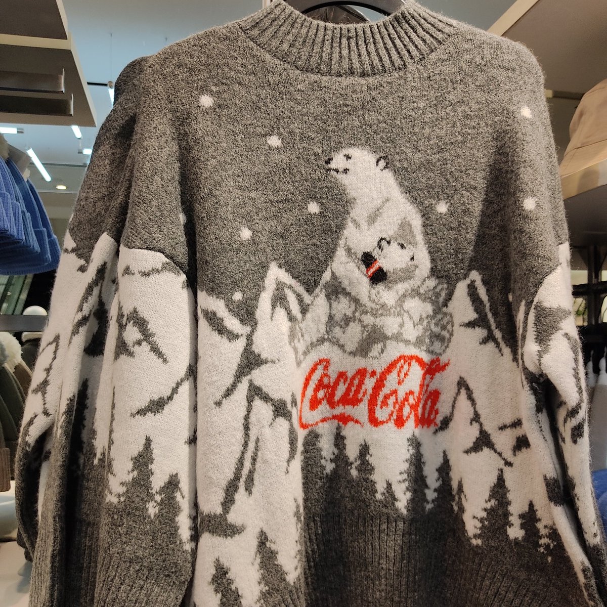 山田耕史 H Mレディスのコカコーラコラボ クマさんが可愛い T Co H5rf1ith2c Twitter 山田耕史 H Mレディスのコカコーラコラボ クマさんが可愛い T Co H5rf1ith2c Twitter