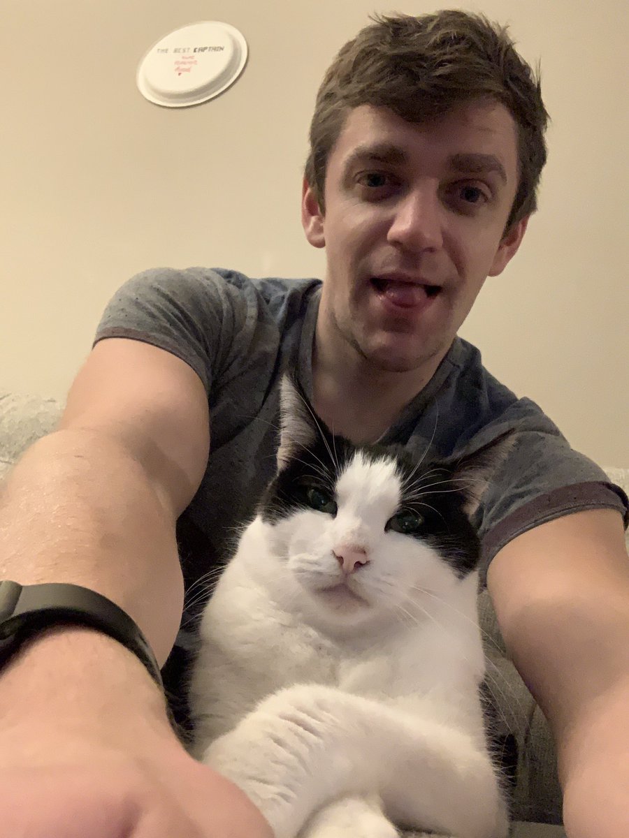 EricRemme's tweet image. Thankful for this puss putting up with my dumbass all the time