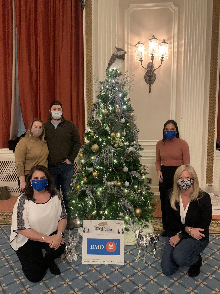 #BMO proud to be part of #TreesofHopeforCHEO for the 3rd year! #Boldlygrowthegood <a href="/kendrammaxine/">Kendra Maxine</a> @CMarleneVC <a href="/campagna_rick/">rick campagna</a>