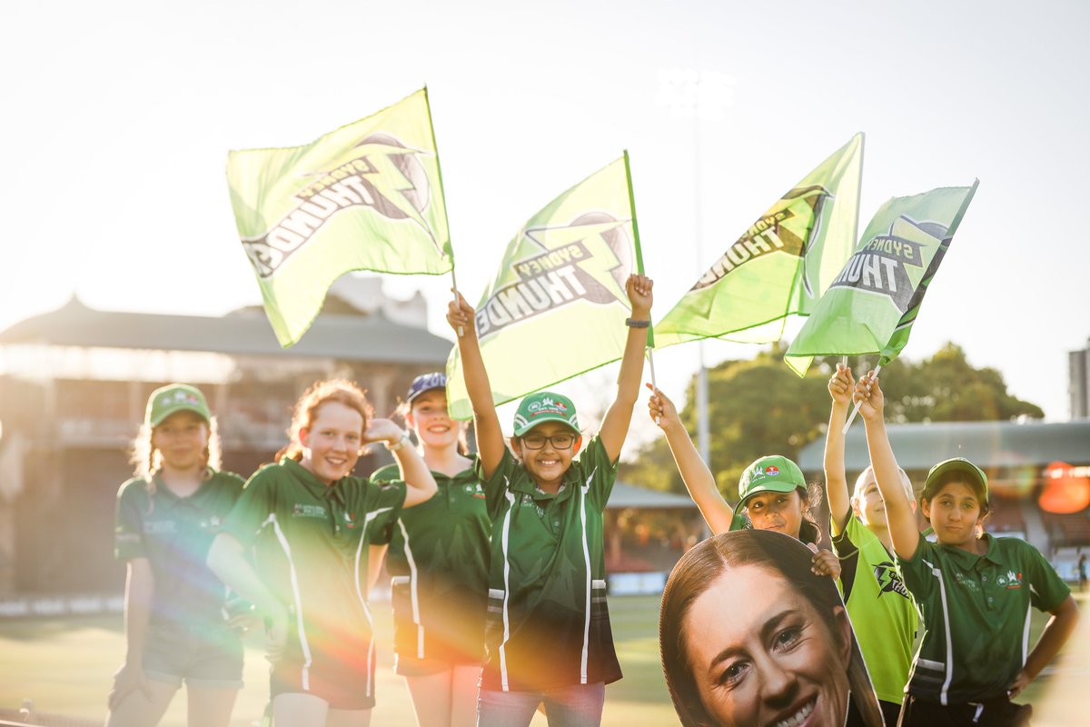 ThunderBBL's tweet photo. Thanks for your support last night, #ThunderNation 💚

🎟 The final release of tickets for the @WBBL final are now on sale! Get in quick 👉 https://t.co/x8xfeve0nU https://t.co/24WMEfdW6j