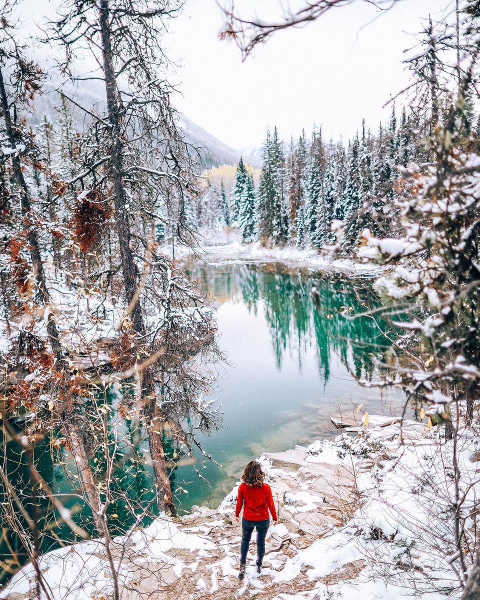The weekend is just around the corner in #MyJasper! ❄️

Please remember that visitors planning to come to Jasper over the next three weeks should do so only with people from their own households. More info here ➡️ ow.ly/ESAc50CvZjY

Photo by: @_rhythmtolife on IG