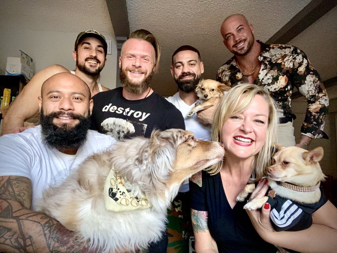 Gobble gobble!! ? ?@rickylark1n? ?@BrianBondsXXX? @leofortexxx @mrmasonlear #seanduran @mrpam #poopandmolly