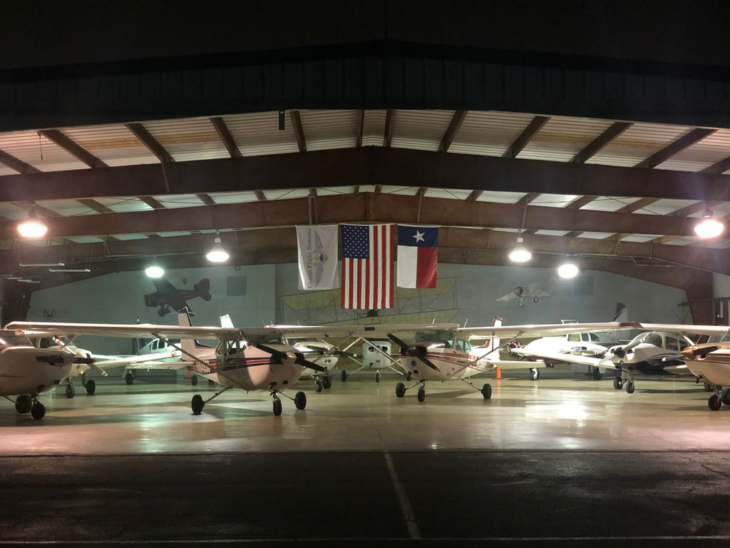 fly2UFS's tweet photo. Happy Thanksgiving everyone! Hopefully you had a great day with family and friends. Our fleet is tucked in and will be out bright and early for our customers tomorrow morning!! #fly2UFS #unitedflightsystems https://t.co/lSVytE6RWC