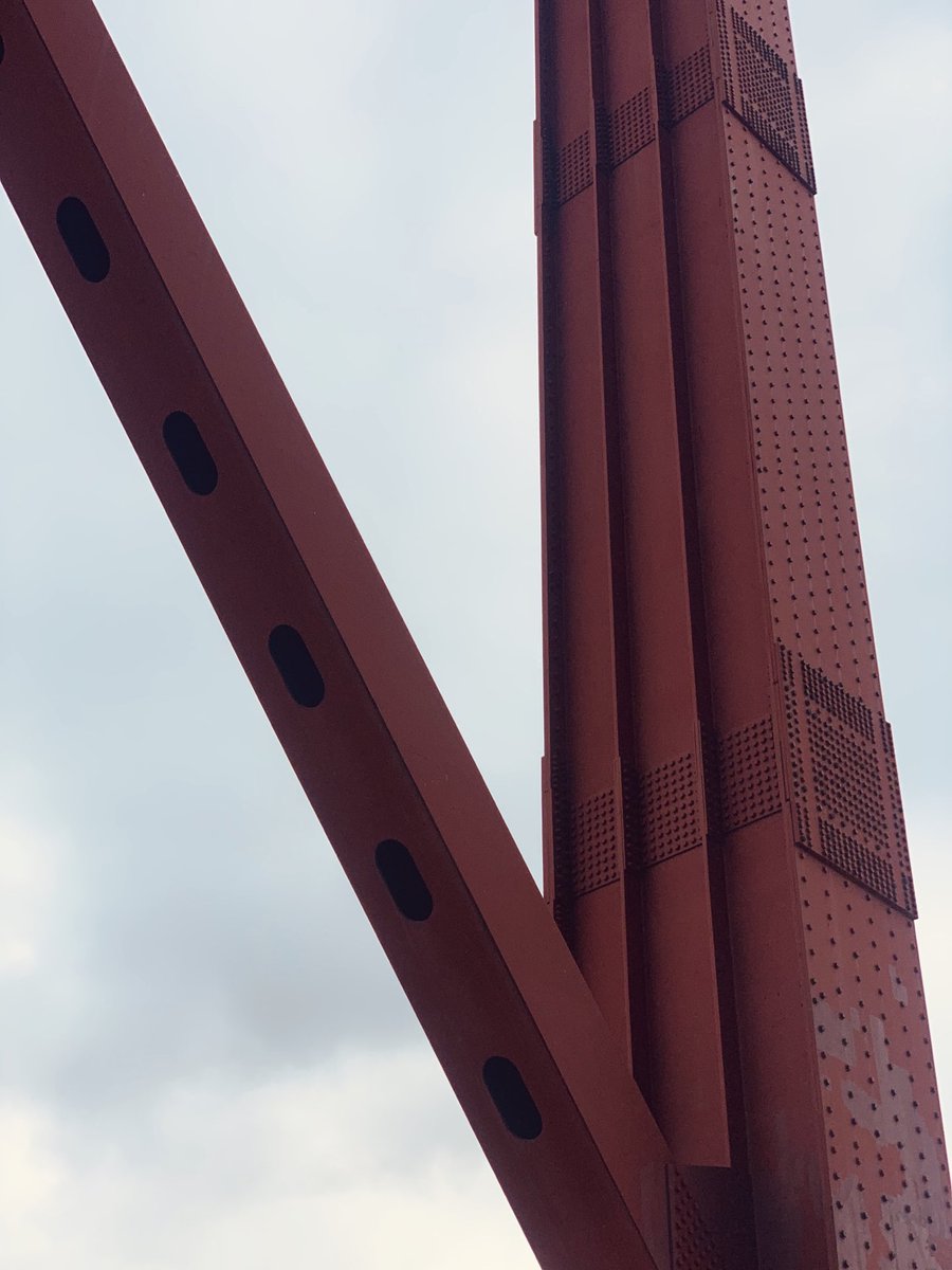 I am at the bridge.
#Lisboa https://t.co/ACR5Wkjsdv
