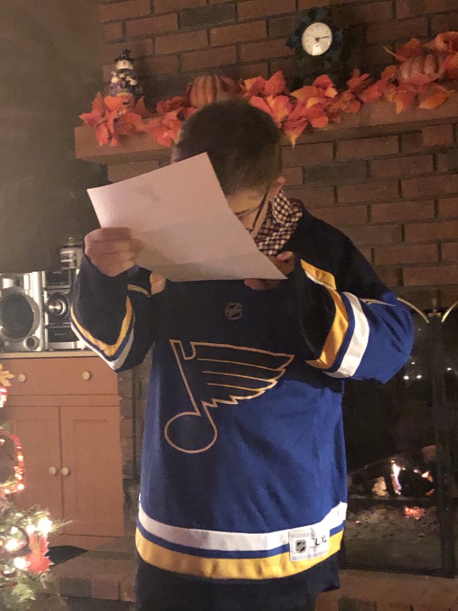 fistbumpkid's tweet photo. Got a special delivery today! Thanks ⁦@ToreyKrug⁩ I love it! Can’t wait to wear it when o watch you play this year! Happy thanksgiving to you and your family! https://t.co/7GuPA3vvGk