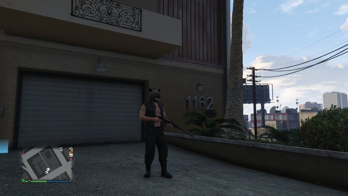deaddog206's tweet photo. Reposting this screenshot for @BubbaGummYeen P: #HyenaMask #GrandTheftAutoV #XboxShare https://t.co/tXdtI3VzYC