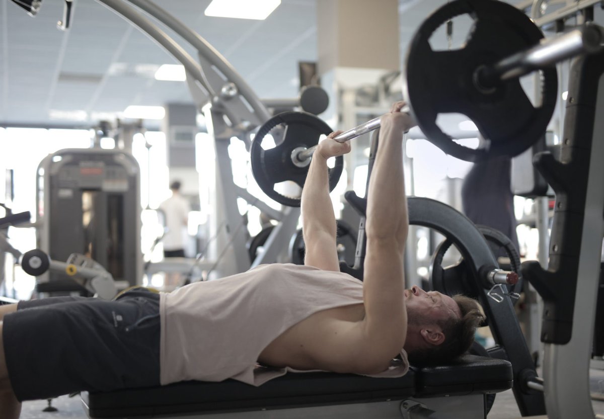 P360physio's tweet photo. One of the most classic gym exercises of all time- the bench press. The first question any gym-goer will ask anyone is “how much do you bench?”
https://t.co/KUKR08ZC0K
#gym #benchpress #shoulderpain #physio #p360 https://t.co/3WJgAhgWSH