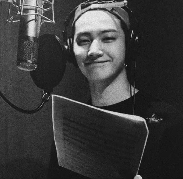 weirdoONE77's tweet photo. #베스트올라운더_제이비축하해
#BestAllRounderJB 
congratz to the best ever ...such a great person musician and artist ...Perfect inspiring and unique i can't explain my grattitude to him enough i wouldn't stop....thank you #Def  #Jaebeom #leader #JayB #JB 🙏🏼🙏🏼💎💎💎🔥😩 https://t.co/mchJ53GGOA