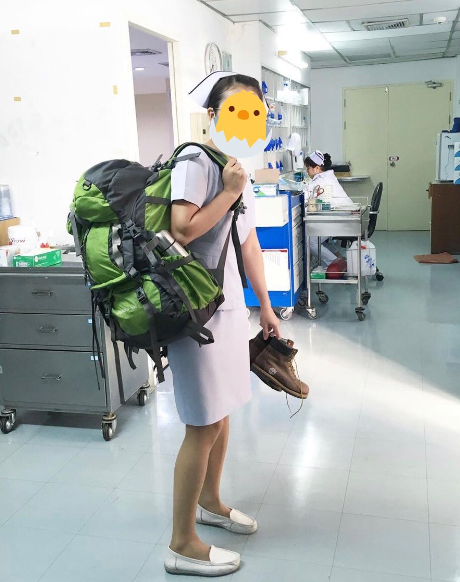 ลาออกจากพยาบาลจริงๆ
เปลี่ยนสายงานมาทำออฟฟิซ
วันนี้เงินเดือนเดือนแรกออกละ
ตอนเย็น เดี๋ยวมารีวิวสำหรับพยาบาลที่ไม่อยากอยู่โรงพยาบาล