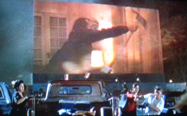 CollectingTrek's tweet photo. @430moviepodcast @markaaltman @ashmasterzero @darendoc @stevenmelching @ApplePodcasts Movie I’m most thankful for, even though it’s not necessarily the best movie: Meatballs

Best movie to watch at a drive-in: Twister https://t.co/OZ3IlgIudf