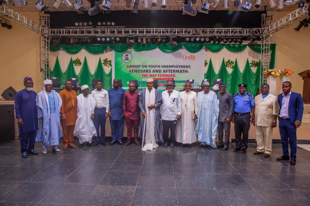 me_amsmith's tweet photo. The discussants at the summit include; Mr. Oluyemi Fasipe, #EndSars Advocate, Rt. Hon. Smith Ikumapayi, Speaker, Ondo State Youths Parliament, Pastor Akin Olotu,the SSA to the Governor on Agric,SA to the Governor on Entrepreneurship, Summy Smart Francis and others. https://t.co/OMuhiGdIDD