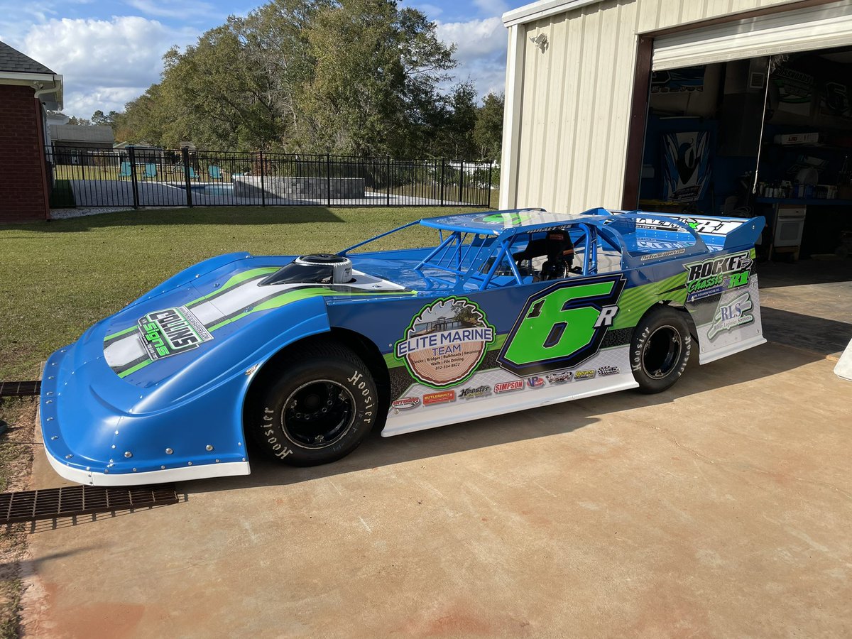 RinerRacing6's tweet photo. Wheeling this new @Rocket_Chassis XR1 @CMSSpdwy in the Gobbler 100 Super race.  Thanks to the guys at rocket getting this machine ready for pick up this week! #orderyourstoday #houseofpower https://t.co/TpZ03CGX4s