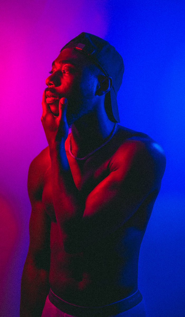 Shillz_TEX's tweet photo. This year has been rough but we still have things to thank God for. 

New Music Out 
#CloudXbyShillzTex
I need all the love I can get 😇

https://t.co/9evQxBqyqB https://t.co/URgydJY5wi