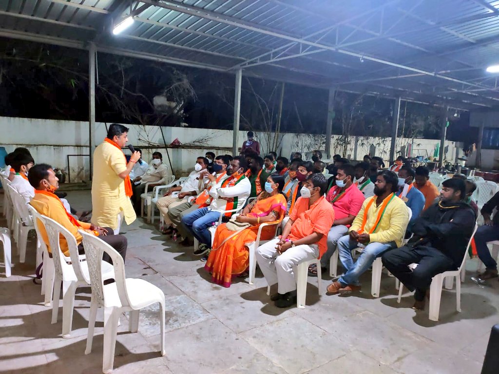Pradipsinh Vaghela (@pradipsinhbjp) on Twitter photo "कार्यकर्ताओं का जज्बा मजबूत है,
इसलिए उनके इरादों में जीत है"
Took a booth management meeting at Sherengpally Division. Hon'ble PM Shri <a href="/narendramodi/">Narendra Modi</a> Ji's leadership will help us win the GHMC elections. "कार्यकर्ताओं का जज्बा मजबूत है,
इसलिए उनके इरादों में जीत है"
Took a booth management meeting at Sherengpally Division. Hon'ble PM Shri <a href="/narendramodi/">Narendra Modi</a> Ji's leadership will help us win the GHMC elections.