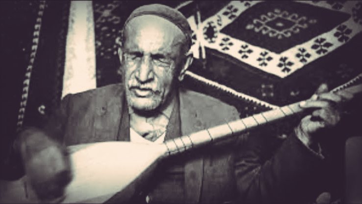 Var mıdır dünyada gelip de kalan
Gülüp baştan başa muradın alan
Muradı maksudu hepisi yalan
Ölümlü dünyada hakikat gördüm

Dönüyor bir dolap çarkı belirsiz
Çağlayan bir su var arkı belirsiz
Veysel neler satar narhı belirsiz
Ne müşteri gördüm ne hesap gördüm