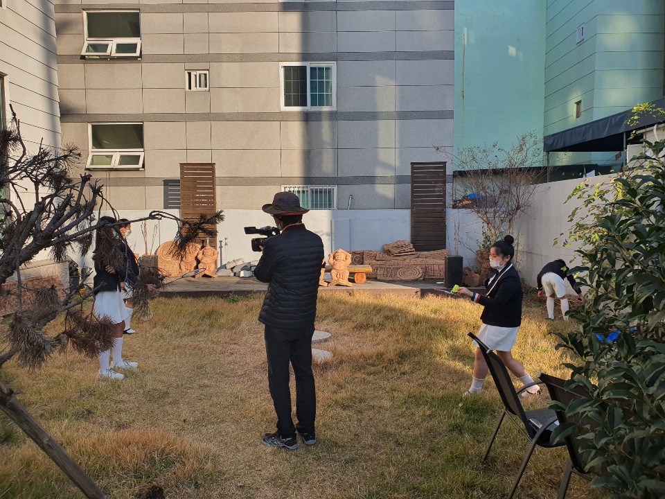 ICCBusan's tweet photo. KBS &amp; ICCB Namste India !
지난 11월16~20일, 한주간 나마스떼 인디아 홍보를 위한
KBS와 ICCB에서는 문화원의 다양한 프로그램을 홍보하는 영상을 촬영하여, 방영하였습니다. https://t.co/j1Z6vXaL9K
