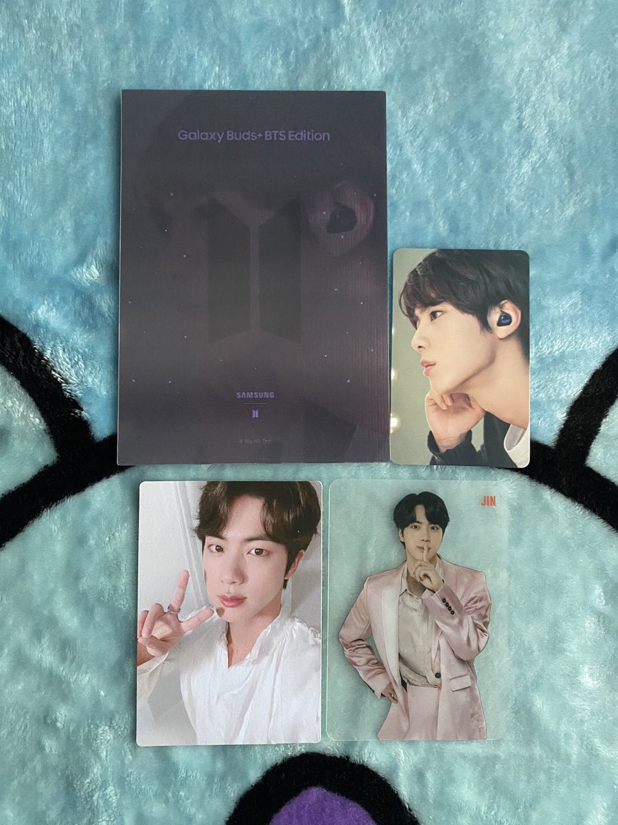 NMJ00NIE's tweet photo. ✨ seokjin birthday giveaway ✨

prizes: 1 slogan of your choice (whicever is available by the time i end it) + some official seokjin pc + additional freebies

— rt this twt
— no need to follow
— 🇲🇾 only sorry
— ends 4th dec

goodluck and stream BE &amp; LGO!! ✨

@BTS_twt https://t.co/gIOkCUbKCt