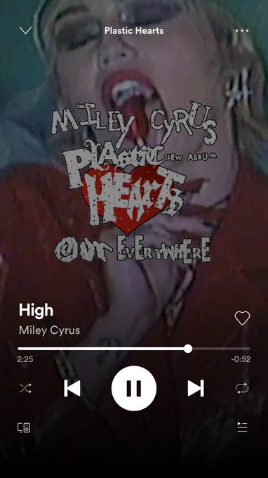 This is literally my favorite song of the album #PLASTICHEARTS @MileyCyrus love u https://t.co/Uw6Yk<a href="/tag/plastichearts"class="tags"><span>#plastichearts</span></a>