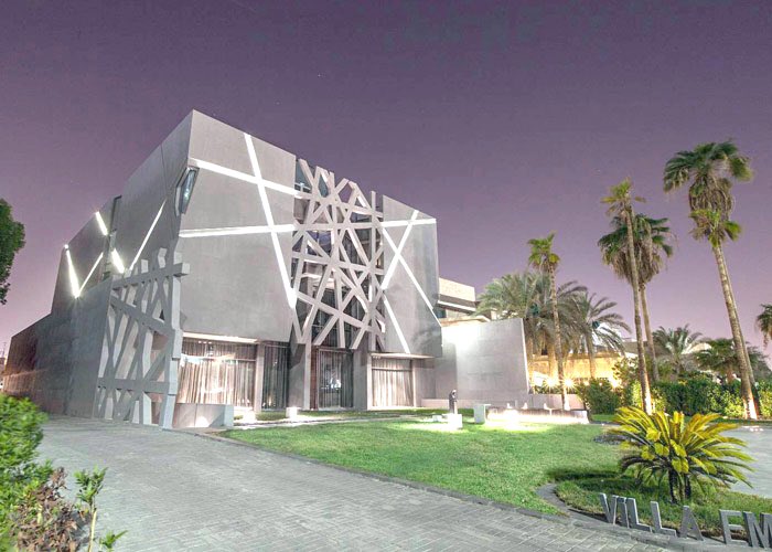 من 2011 إلى 2020