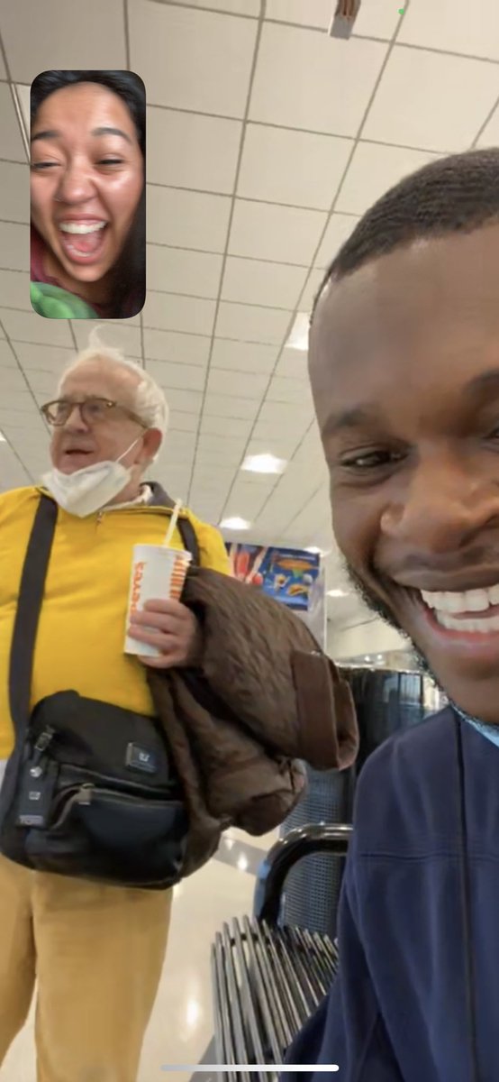 battyperez13's tweet image. I talked to @thelesliejordan on FaceTime today, and that’s the best thing to happen to me all year! I LOVE HIM. I was so hype! Thank you @_Trillology for making that happen for me! 💖🥰😍😂 #wellshit #whatareyalldoing