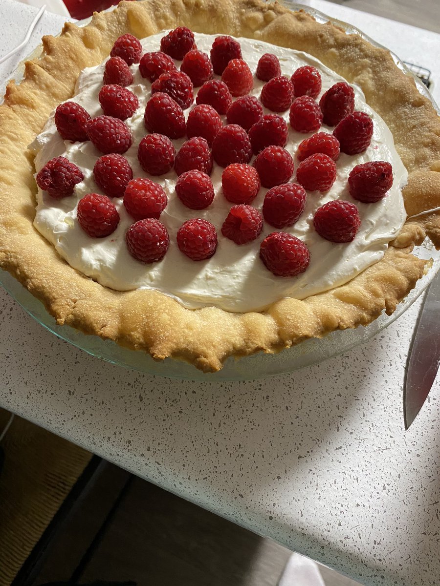 LFG Mom with the desserts #WhiteChocolateRaspberry