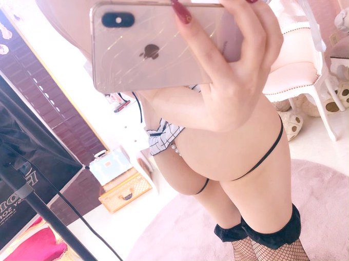 コスプレイヤー桃色れくのTwitter画像21