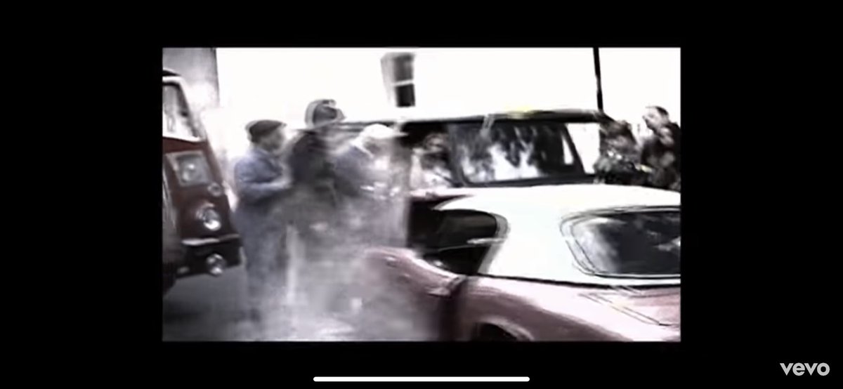 トヨパブ The Beatles Free As A Bird T Co Mrzvxcwcgu Youtubeより ビートルズの フリー アズ ア バード のmvに出てくるロータスエランs1にはこんなドラマがあったんですね T Co L3vsyrwd2m