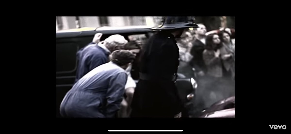 ツノデン The Beatles Free As A Bird T Co Mrzvxcwcgu Youtubeより ビートルズの フリー アズ ア バード のmvに出てくるロータスエランs1にはこんなドラマがあったんですね T Co L3vsyrwd2m