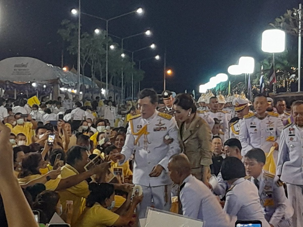 Jny44537528's tweet photo. #น้ำใจของคนไทยเป็นเลิศ https://t.co/LN3PBCvBF2