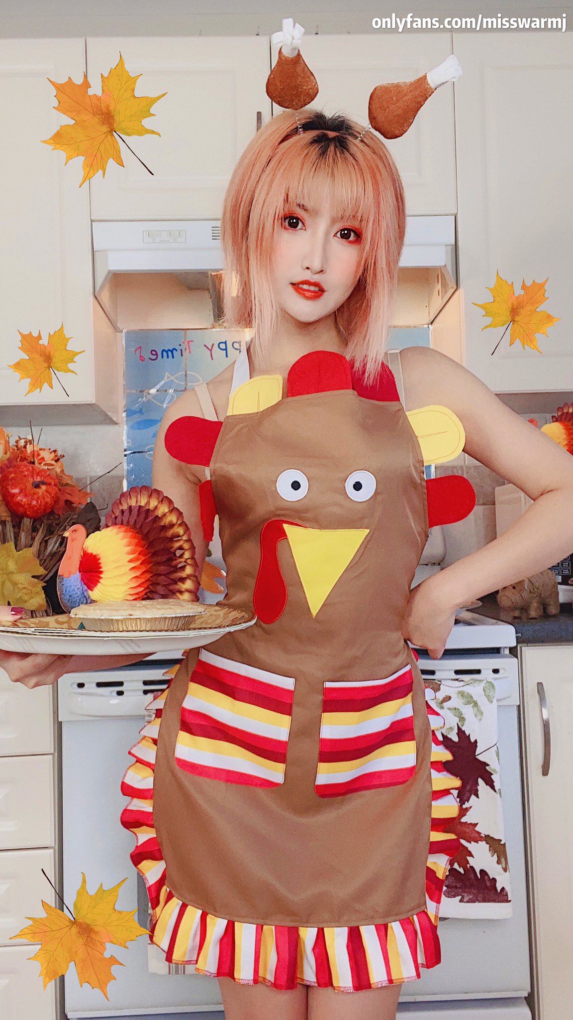 画像,🎊Happy Thanksgiving~🎊Wanna have some naked turkey 💫🦃💫?                 🔥👇🏻👇🏻👇🏻🔥 …