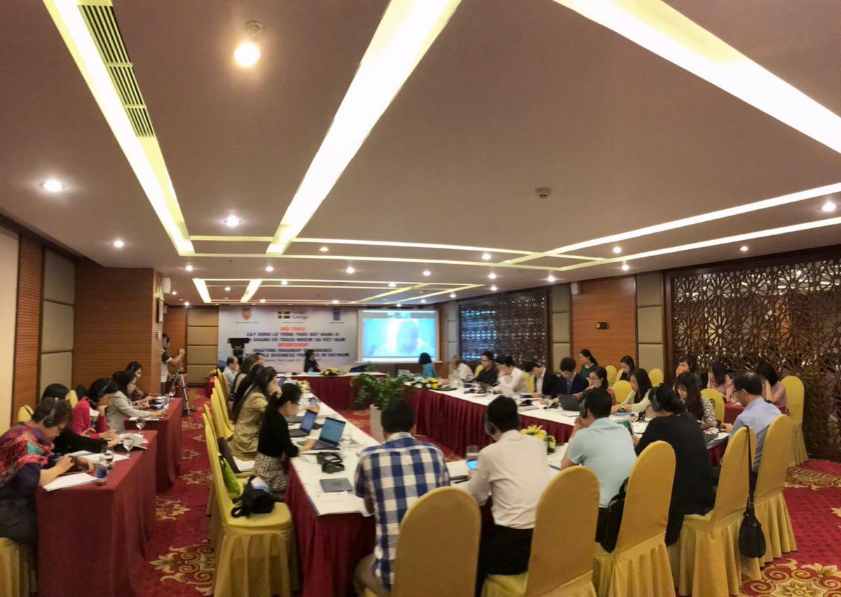 hkaur0304's tweet photo. The momentum for #RespBiz is amazingly high in 🇻🇳. 2days working on #HaLong #roadmap for #NAP on #RespBiz has achieved great agreement on MOJ drafing & proposing #NAP to Gov by 2️⃣0️⃣2️⃣2️⃣. Participating ministries, eg MOLISA-MOIT-MONRE-SBV-VGCL strongly #committed to #NAPProcess. https://t.co/fWVyKOM5JC