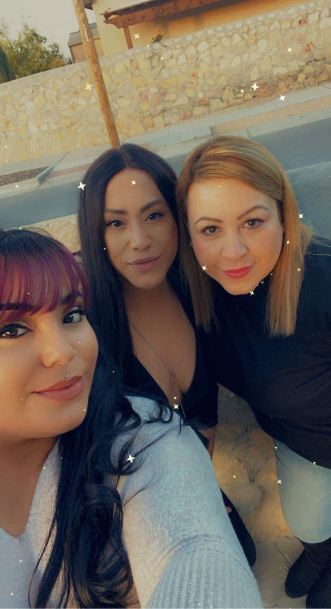 CassyBencomo's tweet photo. #Bencomo #Rodriguez #Happy #Girls #TheRealEstateEmpress🏠👑 https://t.co/Nnor55zjgn