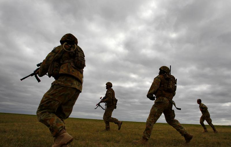 Australia says 13 soldiers told they face dismissal after Afghan report https://t.co/PRBo6GuZdO https://t.co/I9ONSnGN58
