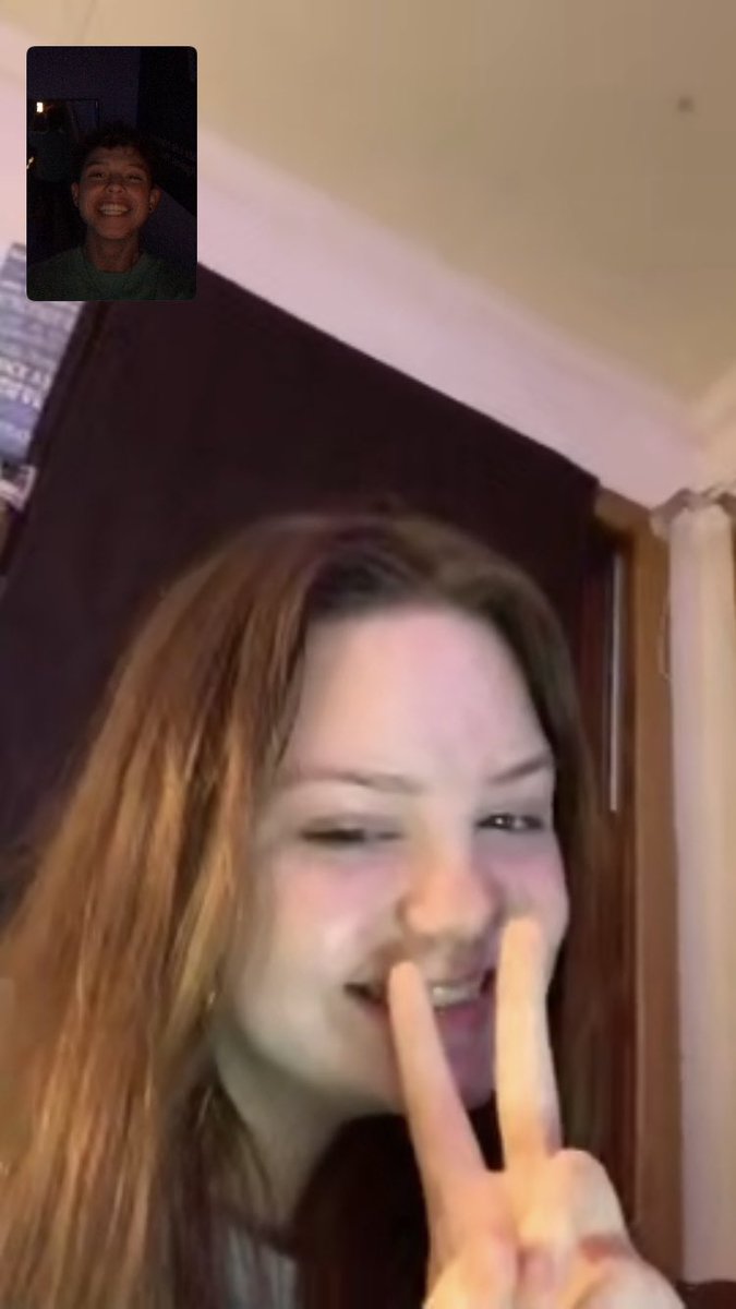 jacobsartorius's tweet image. had a funny ass convo with @marahstokes_ 🖤
want to be tomorrow’s facetime call?
-retweet / like this 
-turn on post notifications 
-dm me your number !!!!!