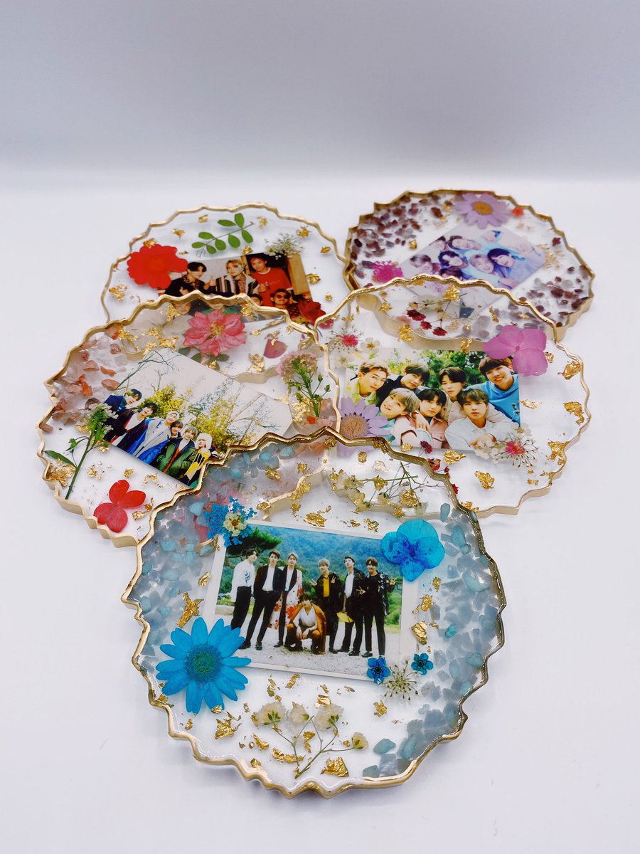__emlc__'s tweet photo. I made this custom for a client, they’re so cute I’m pretty proud. #bts #bangtan #custombts #btsfanart #btscoaster #accessories #btsaccessories #BTSARMYS https://t.co/7qhT2vM9Ez