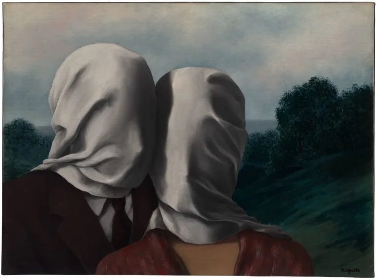 kjiculture's tweet photo. #KAI FILM : KAI (Hello Stranger and Nothing on me), 2020 • The Lovers I and The Lovers II by René Magritte, 1928 

"The lovers are unable to truly communicate or touch. The cloth keeps the two figures forever apart." https://t.co/emeRTvLB7T