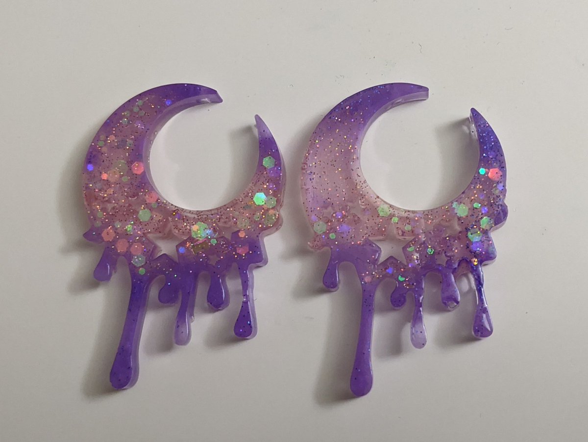 Hi I'm Abi! I'm a disabled black women that sells enamel pins, candles, horns, jewelry, coasters, self watering plant pots, charms, stickers and more!!Store:  https://bibipins.bigcartel.com/products&nbsp;