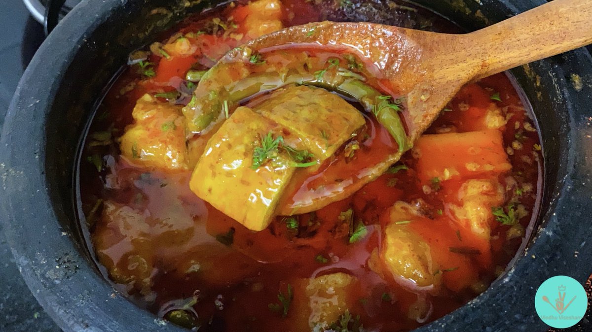 VindhuVisesham's tweet photo. Andhra special Anapakaya Pulusu/ Sorakaya Pulusu😍 prepared in the style of Chepala Pulusu/ FIsh Pulusu😋
#vindhuvisesham #andhrarecipe #bottleguard #spicyfood #godavarispecials #andhrafood #tasteofindia #indianrecipes
Full Recipe: https://t.co/Ivl08a0vK1 https://t.co/O4hABIkB3g
