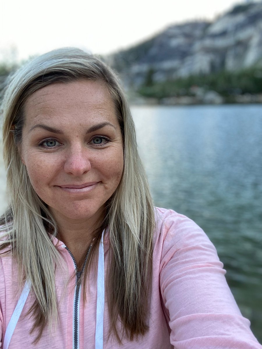 vburgh's tweet image. I am grateful for memories. Not all of them are good. Some are cringeworthy. But the good ones are what makes life amazing! 

One of my best memories is the day my best friend, Charlotte and I were sealed together for eternity almost 25 years ago. I love her even more today.