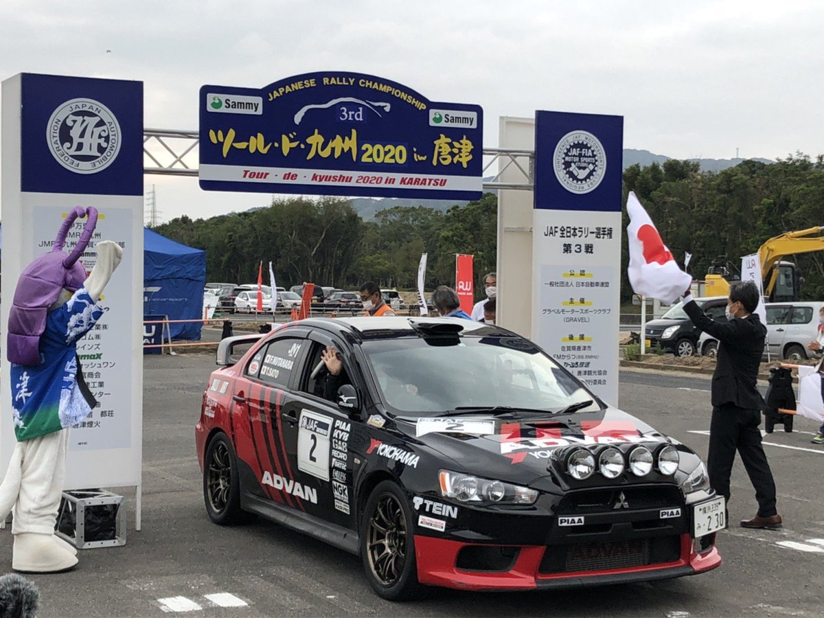 Rally Plus編集部 ラリープラス ヨンカイのホゲホゲ全日本 唐津日記 ラリーカー が続々とスタートしていきます 今日はこれから2ssを走行 2本目はナイトステージなので ランプポッドを着けて出て行くクルマも多いです 全日本ラリー Jrc Hogejrc