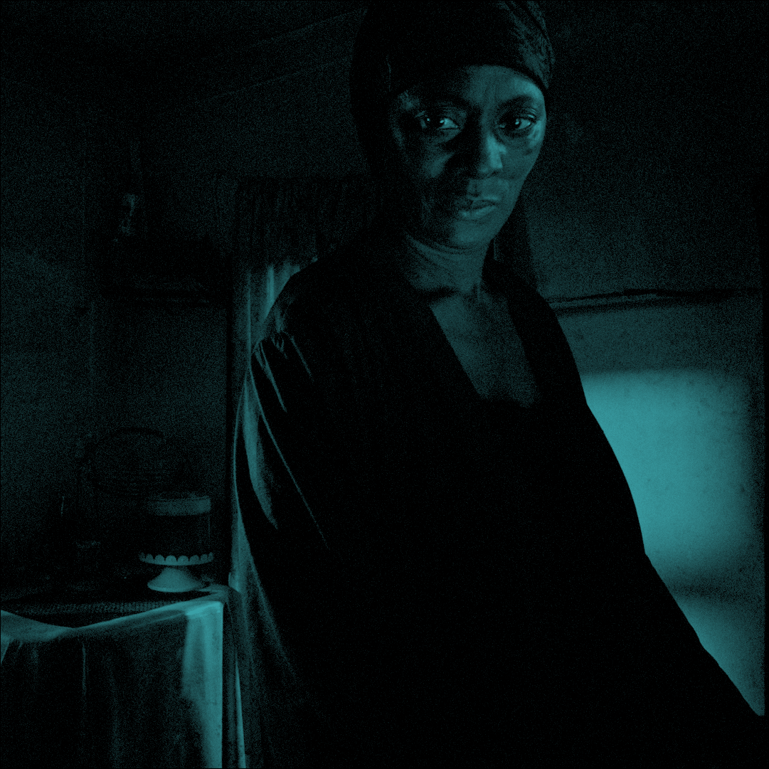 cineclubepf's tweet photo. Hoxe é luns de filmoteca!✨ E proxectamos 🎥"Vitalina Varela" de Pedro Costa.

👉"É unha obra única, dunha aflición e dunha verdade ás que resulta imposible pechar os ollos." - @paulaarantzazu 

📍Sesións ás 17h e ás 20h na Casa da Cultura (rúa Concello 11, #Ourense)
🎟️ De balde! https://t.co/HAnI5zGfRx