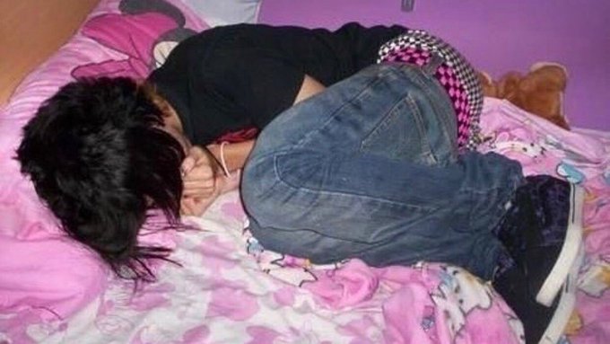 do u ever just realize how deeply traumatized you are https://t.co/HvQyF3VS2I